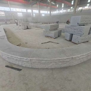 三门峡 芝麻白异形坐凳，自然面光面弧形加工