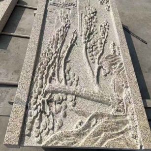 三门峡 黄金麻雕刻板浮雕迎客松