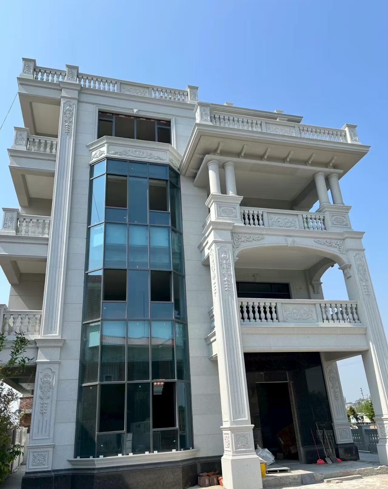 三门峡 白麻花岗岩别墅外墙干挂效果展示