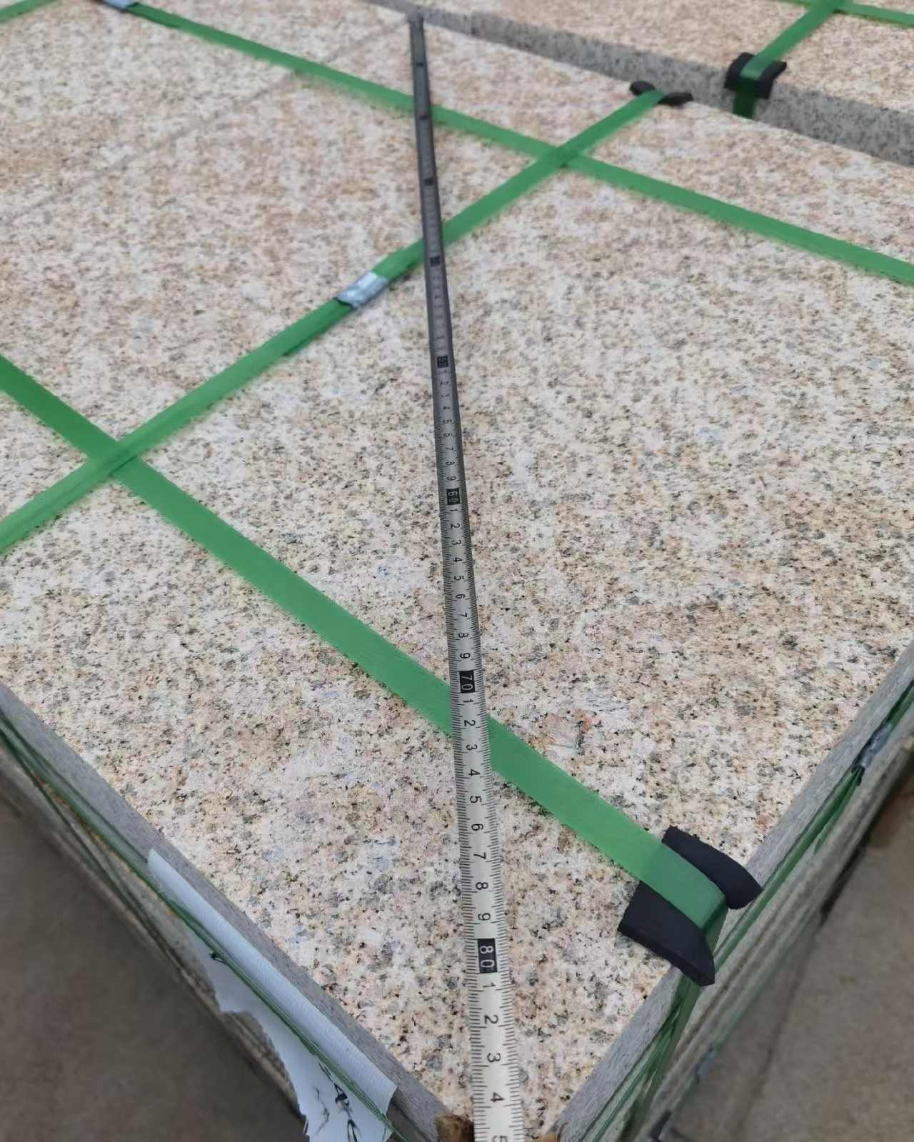 三门峡 黄金麻火烧面地铺石