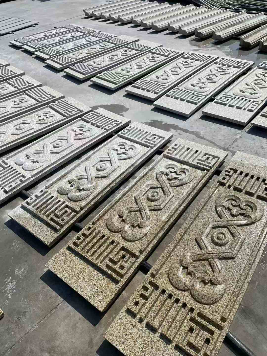 三门峡 黄金麻花岗岩外墙雕刻板