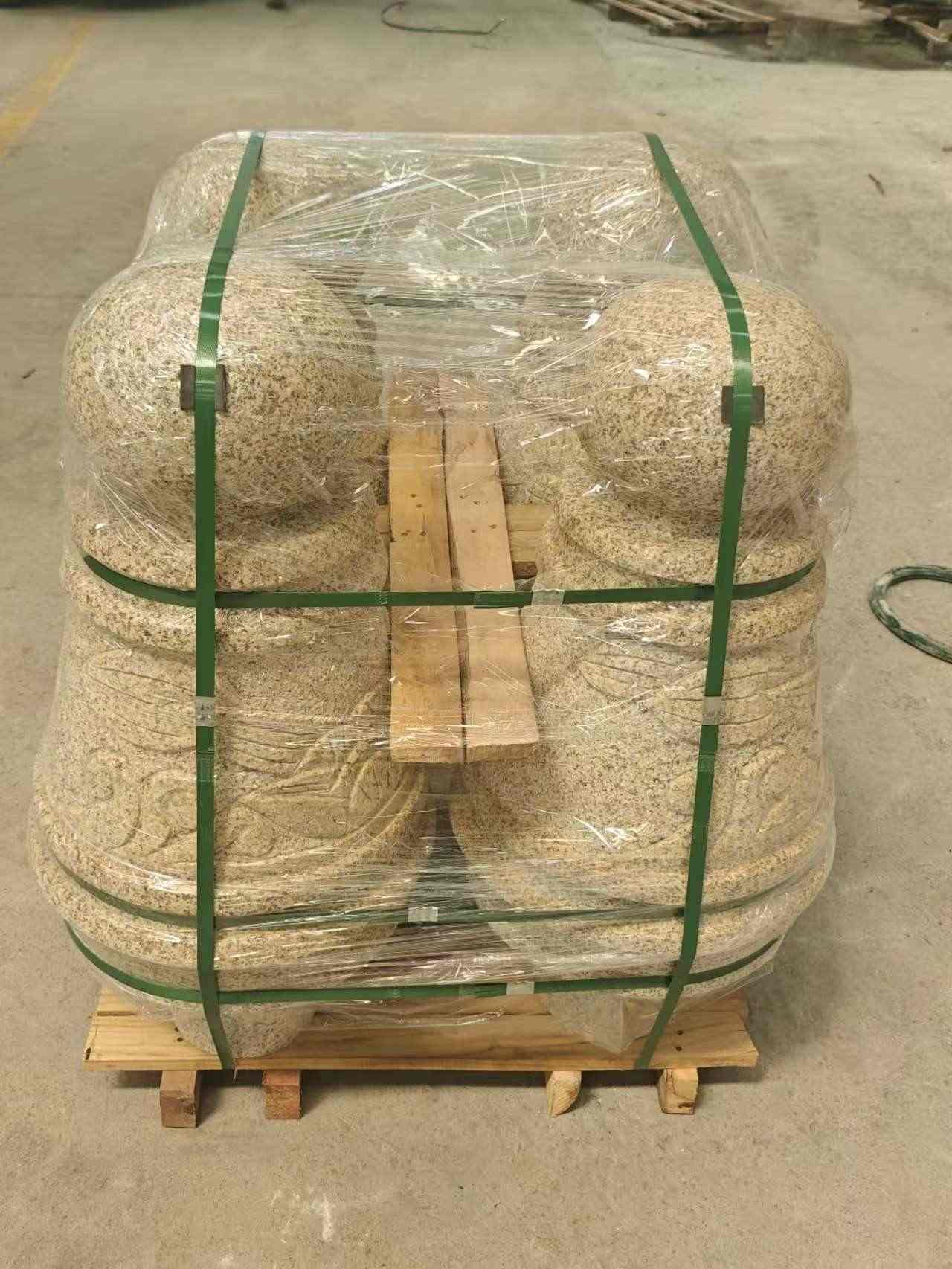 三门峡 黄金麻异形定制雕花——棒棒糖挡车柱