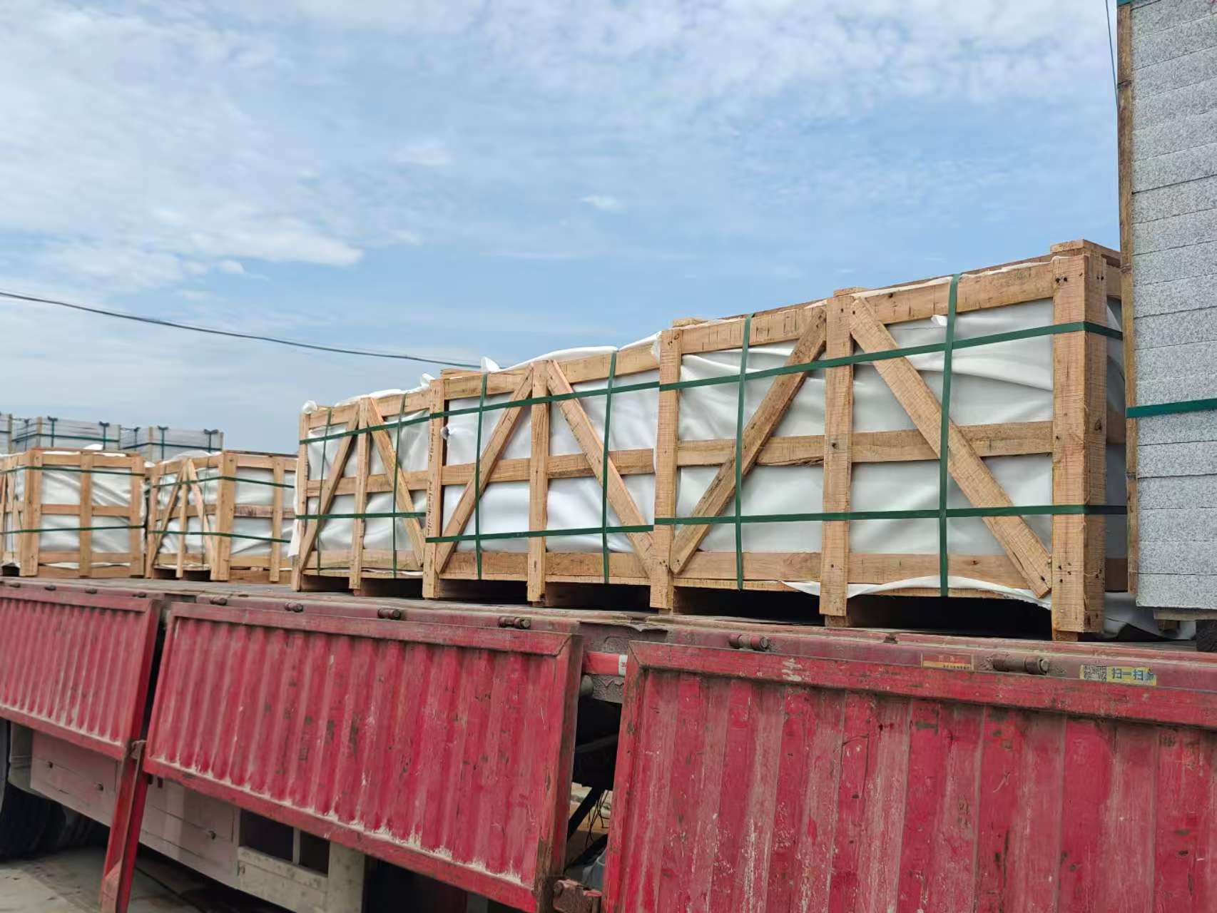 三门峡 芝麻白花岗岩地铺石出口专车-泰国游