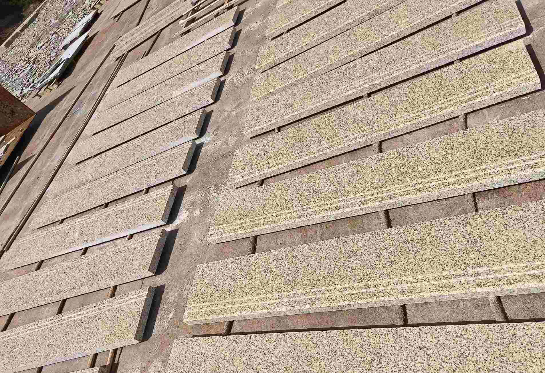 三门峡 黄金麻花岗岩光面楼梯踏步